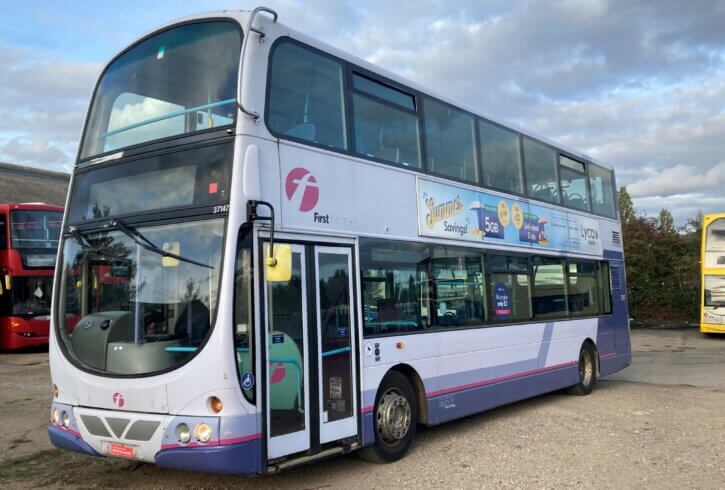 2004, 5 & 2006 Volvo B7TL - Image 1