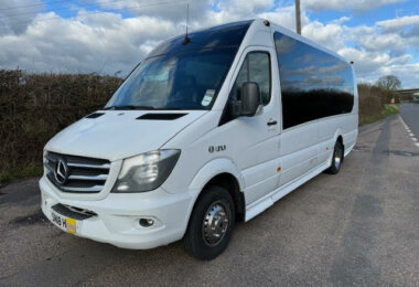 2018S16Seater