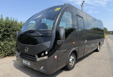 2015 mer benz unvi voyager gt