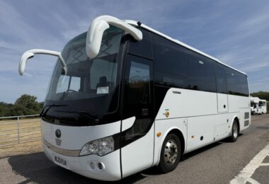 2023 Yutong TC9 37 seater